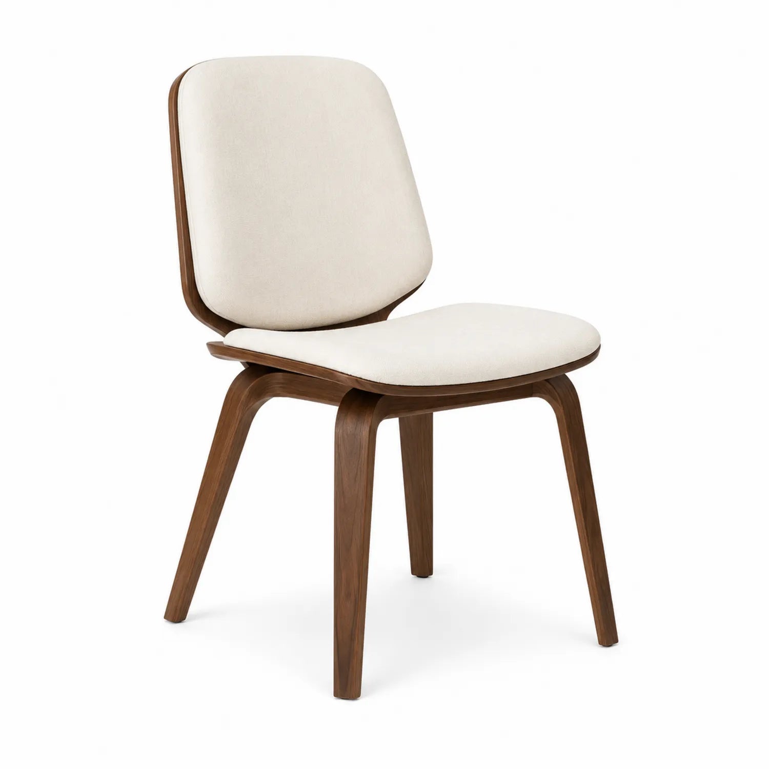Chaise en bois et tissu crème